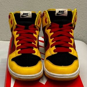 Size 9 / EUR 40.5 Nike Dunk High Multicolor, Leather